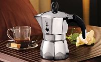 Гейзерная кофеварка Bialetti Dama Glamour 3 порции (бордо)