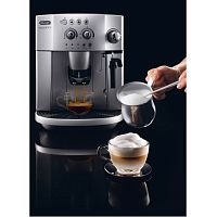 Кофемашина Delonghi ESAM 4200.S
