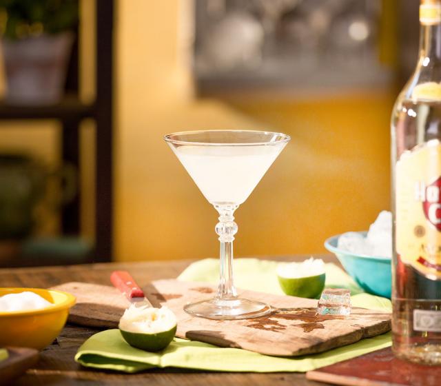 Classicdaiquiri-Cocktail-recipe-Havana-club.jpg