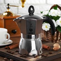 Гейзерная кофеварка Bialetti "Dama" 6 порций (240 мл.) 2153