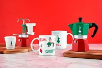 Гейзерная кофеварка Bialetti Moka Express Italia Collection на 3 чашки